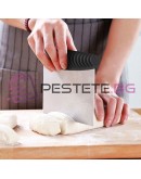 Нож за рязане на тесто